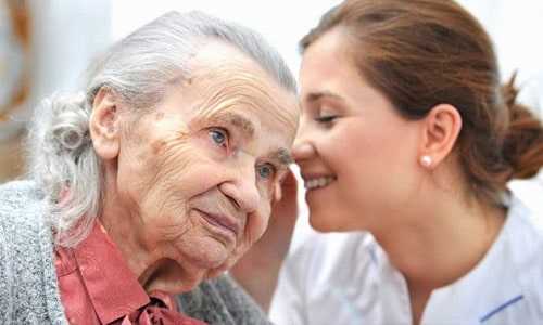 عوارض کم شنوایی بر سالمندان